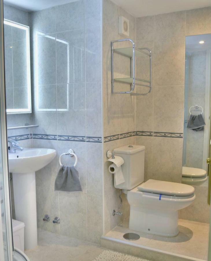 Seafront Luxury Studio In Las Palmeras Hotel Fuengirola Ngoại thất bức ảnh