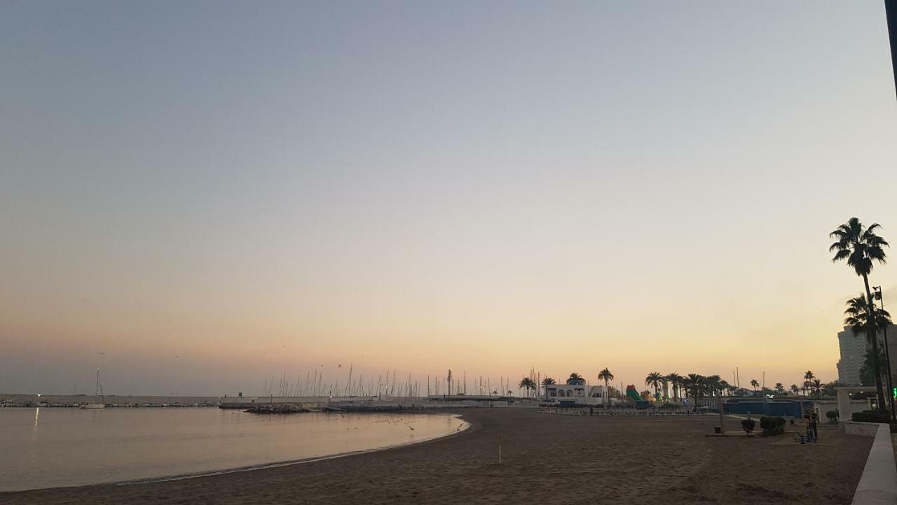 Seafront Luxury Studio In Las Palmeras Hotel Fuengirola Ngoại thất bức ảnh
